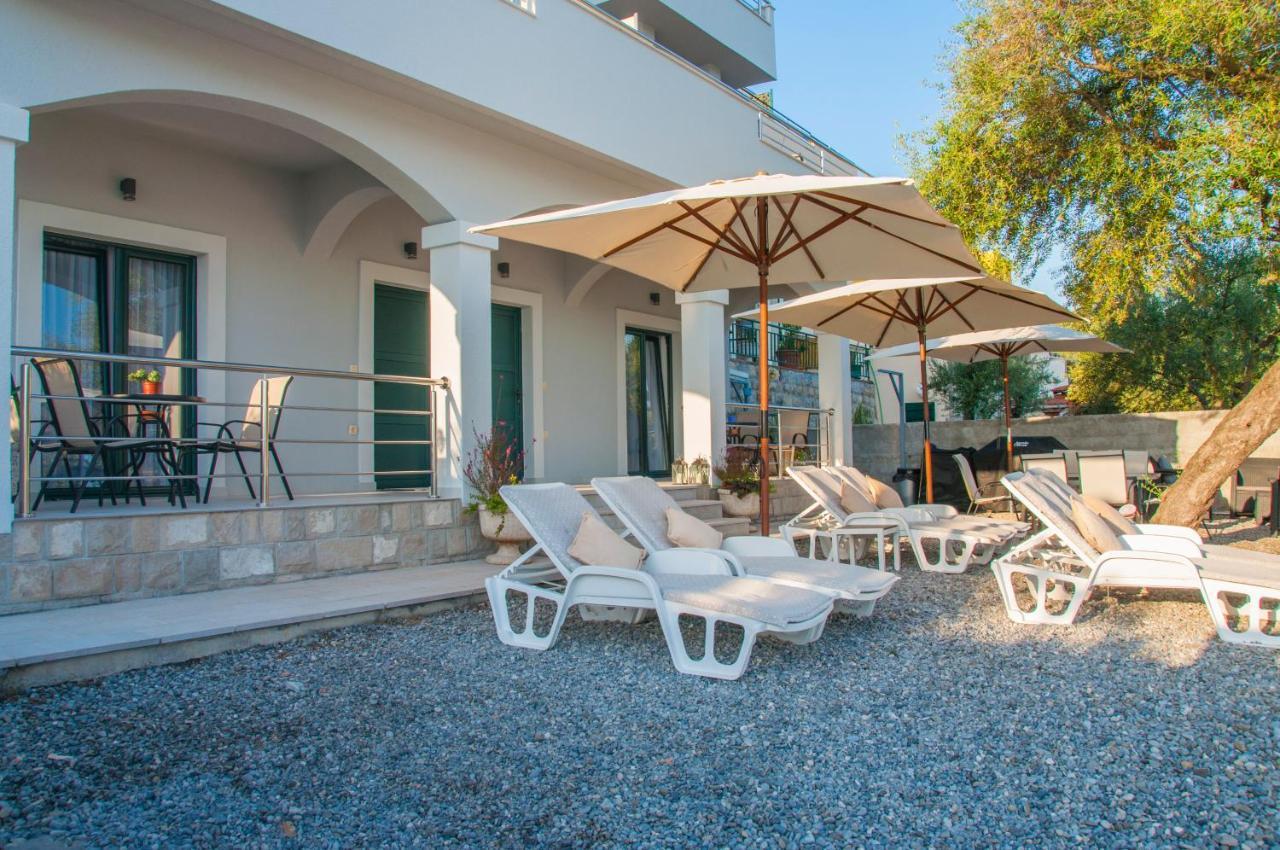 Beach Apartments Тиват Екстер'єр фото