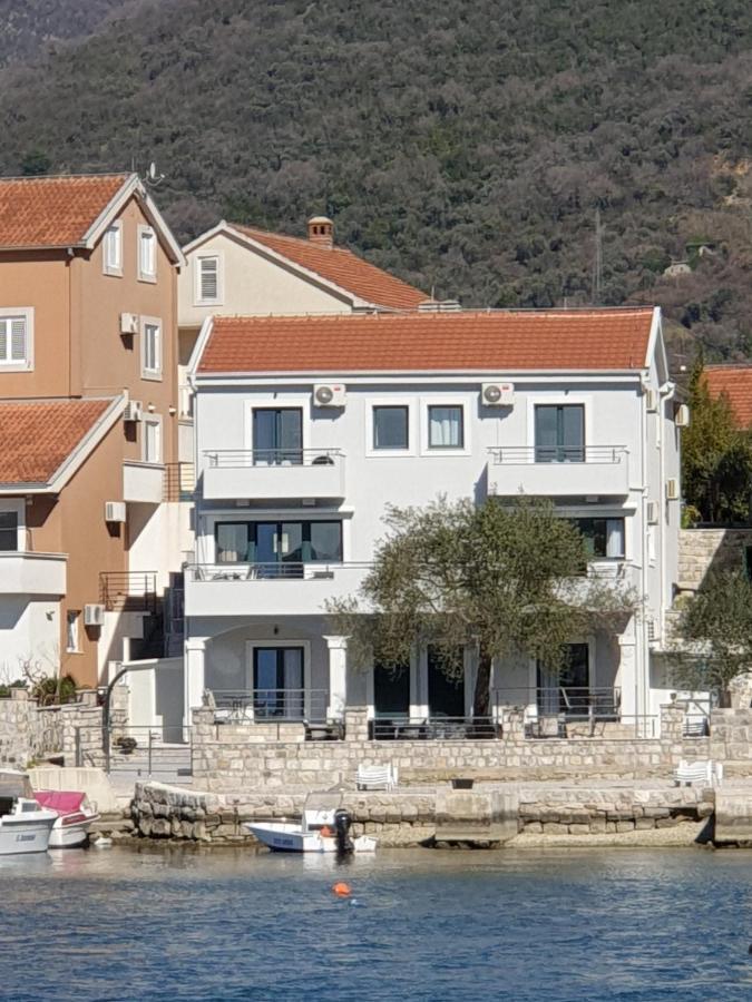Beach Apartments Тиват Екстер'єр фото